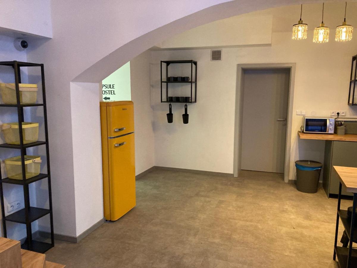 Capsule Hostel Erbenova Prague Extérieur photo