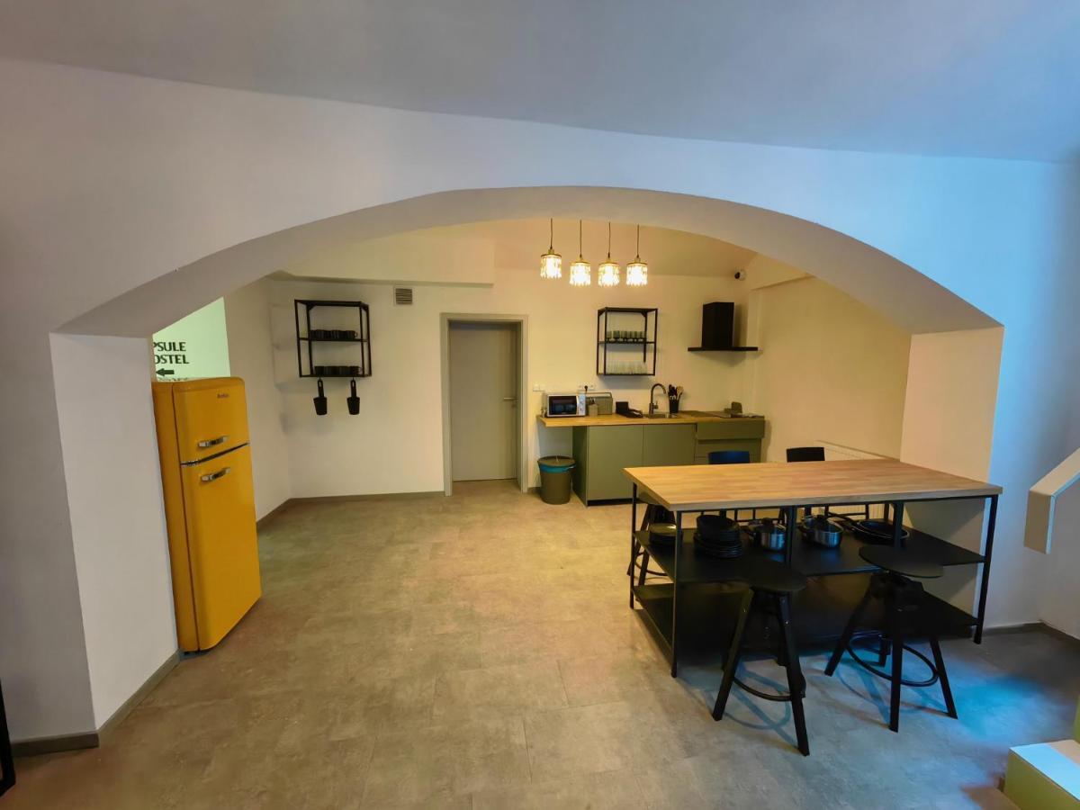 Capsule Hostel Erbenova Prague Extérieur photo